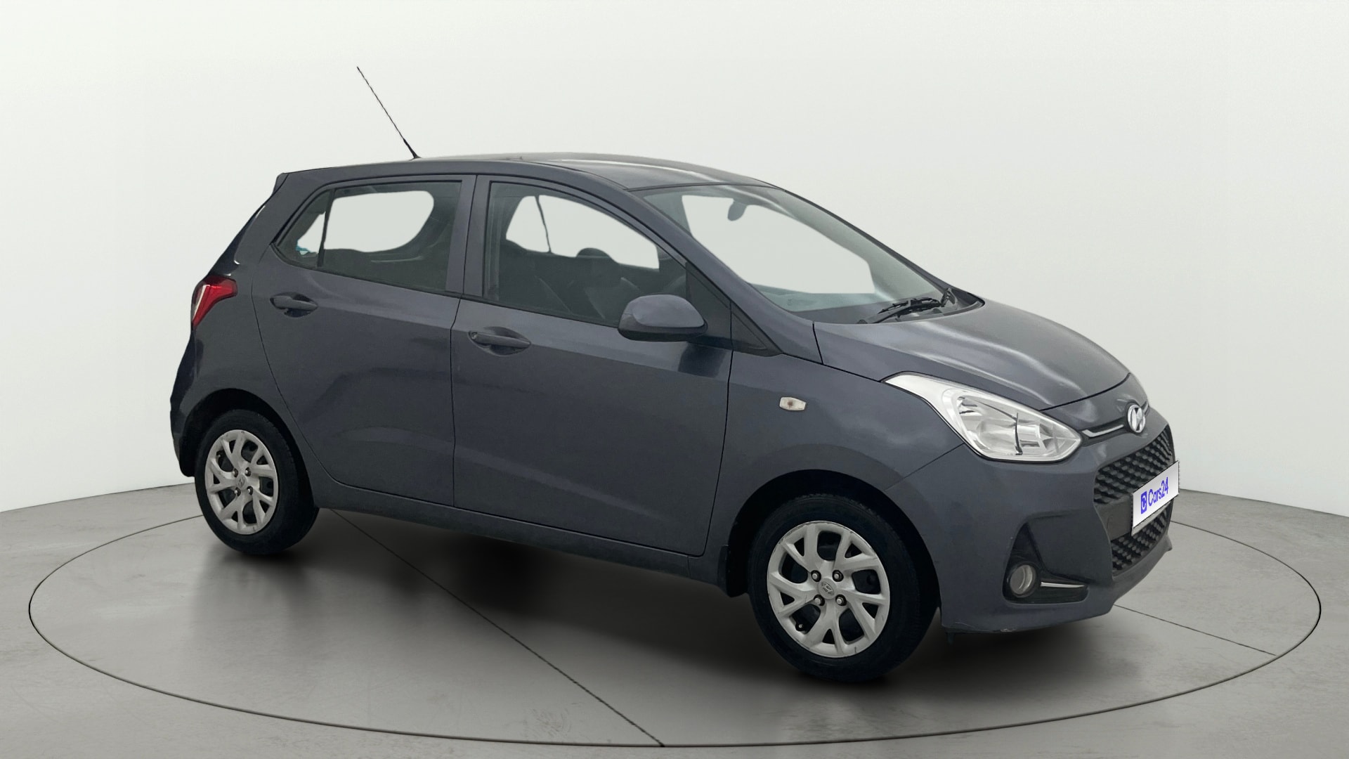View 2017 Hyundai Grand i10 Sportz 1.2 Kappa Image 22 Used 2017 Hyundai Grand i10 Sportz 1.2 Kappa Image 22