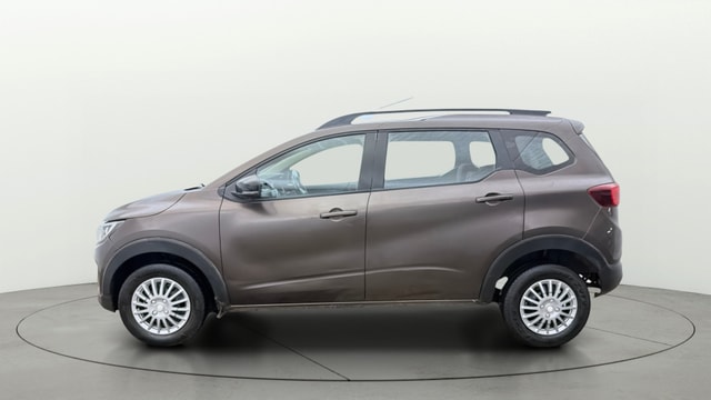 View Renault Triber Image 5 Used Renault Triber Image 5
