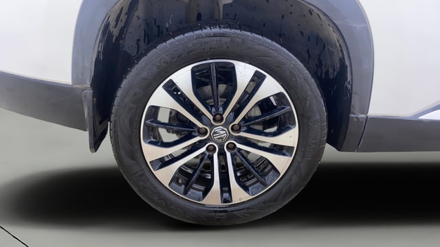 View MG Hector Plus Image 35 Used MG Hector Plus Image 35