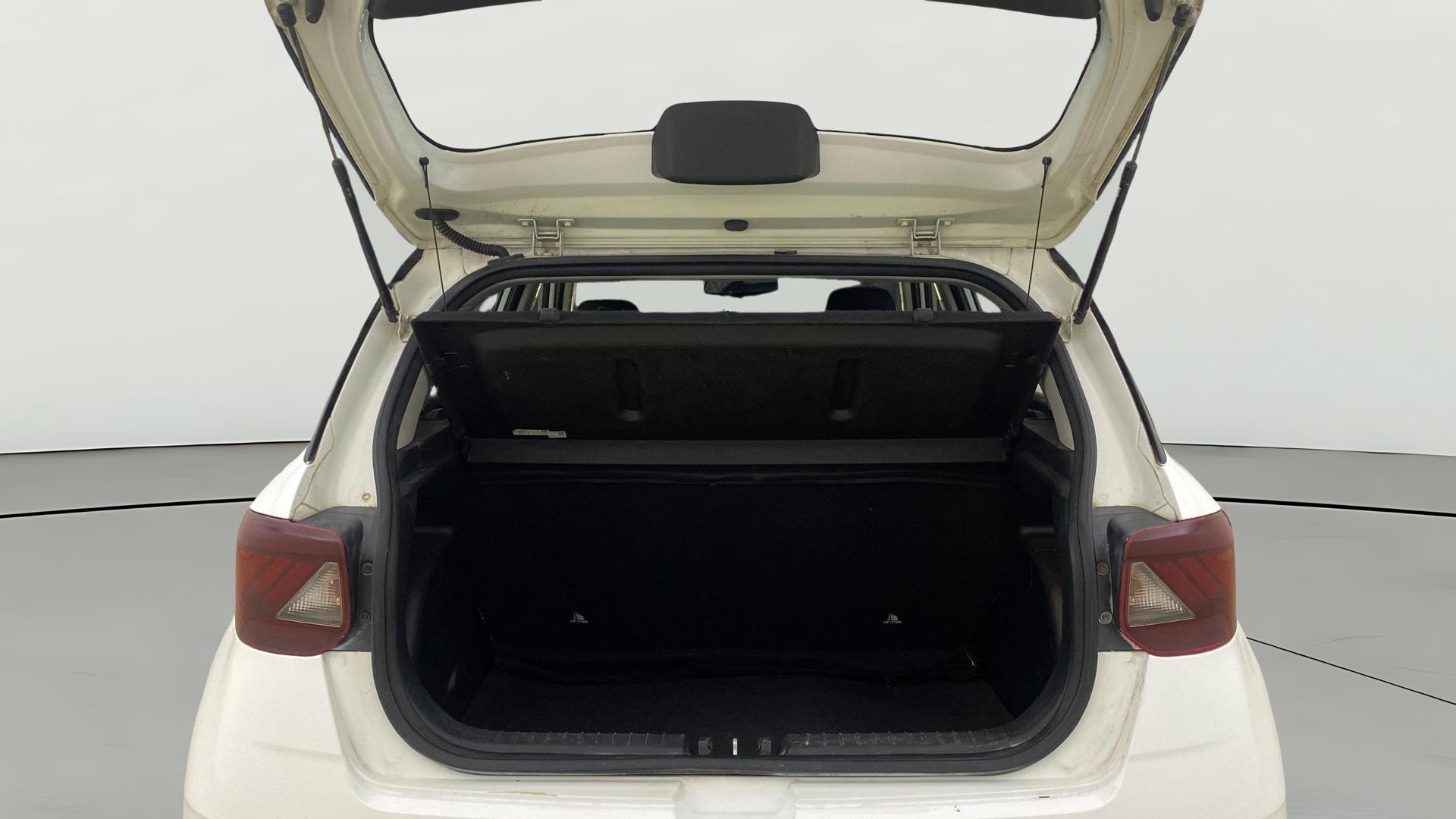 View 2020 Hyundai Venue SX Plus 1.0 Petrol AT Image 40 Used 2020 Hyundai Venue SX Plus 1.0 Petrol AT Image 40