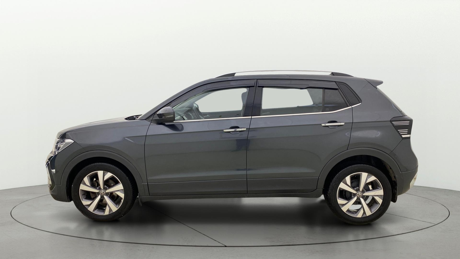 View 2022 Volkswagen Taigun 1.0 TSI Topline MT Image 27 Used 2022 Volkswagen Taigun 1.0 TSI Topline MT Image 27