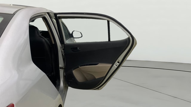 View Hyundai Xcent Image 7 Used Hyundai Xcent Image 7