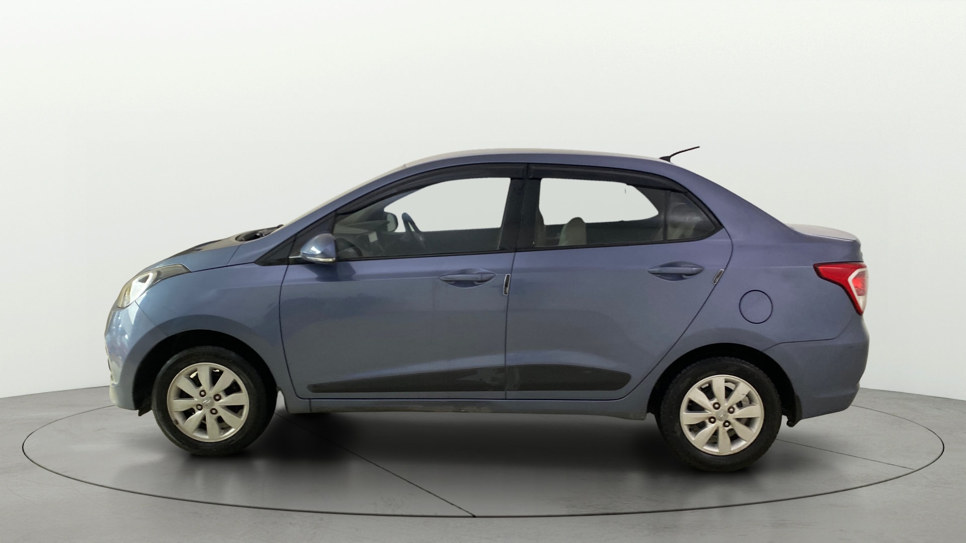 View 2016 Hyundai Xcent SX Petrol Image 5 Used 2016 Hyundai Xcent SX Petrol Image 5