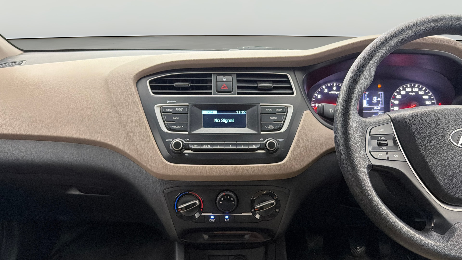 View 2019 Hyundai Elite i20 1.2 Magna Plus Petrol BS IV Image 17 Used 2019 Hyundai Elite i20 1.2 Magna Plus Petrol BS IV Image 17