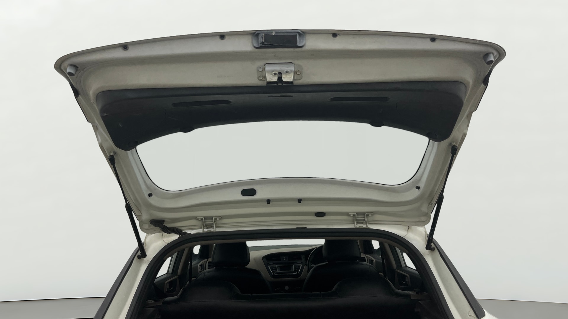 View 2015 Hyundai Elite i20 Magna 1.2 Image 16 Used 2015 Hyundai Elite i20 Magna 1.2 Image 16