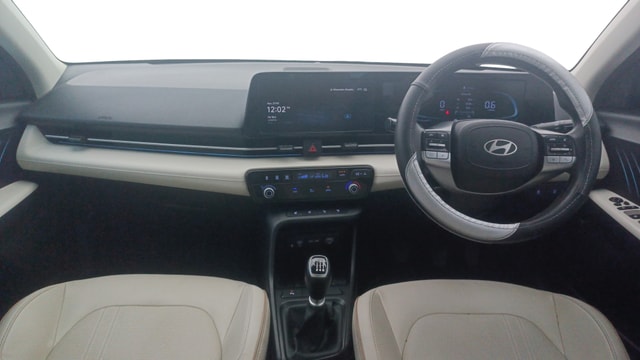 View Hyundai Verna Image 30 Used Hyundai Verna Image 30