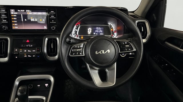 View Kia Sonet Image 20 Used Kia Sonet Image 20