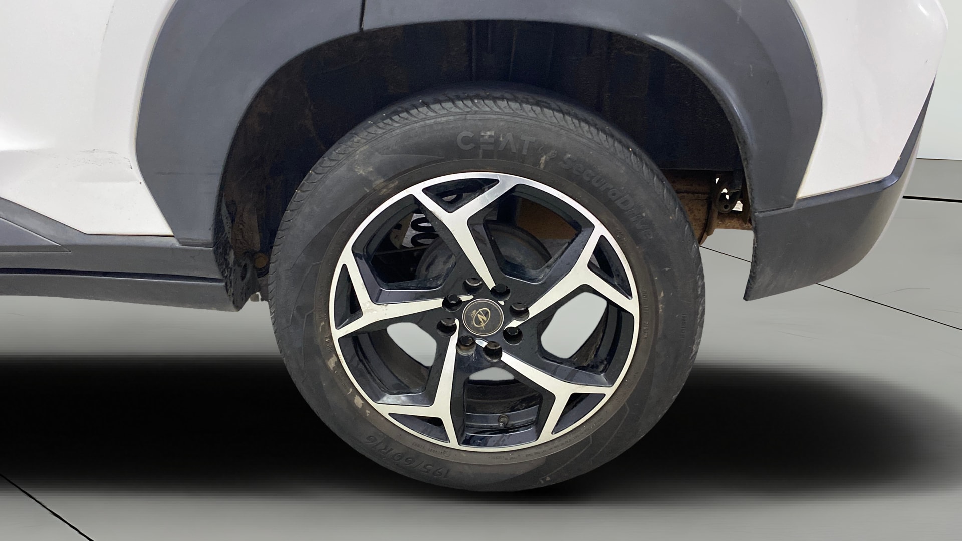 View 2021 Nissan Magnite XE Image 11 Used 2021 Nissan Magnite XE Image 11