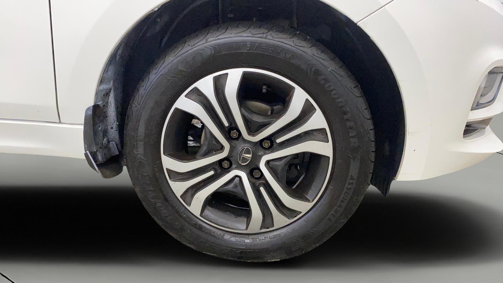Used 2022 Tata Tiago Used 2022 Tata Tiago