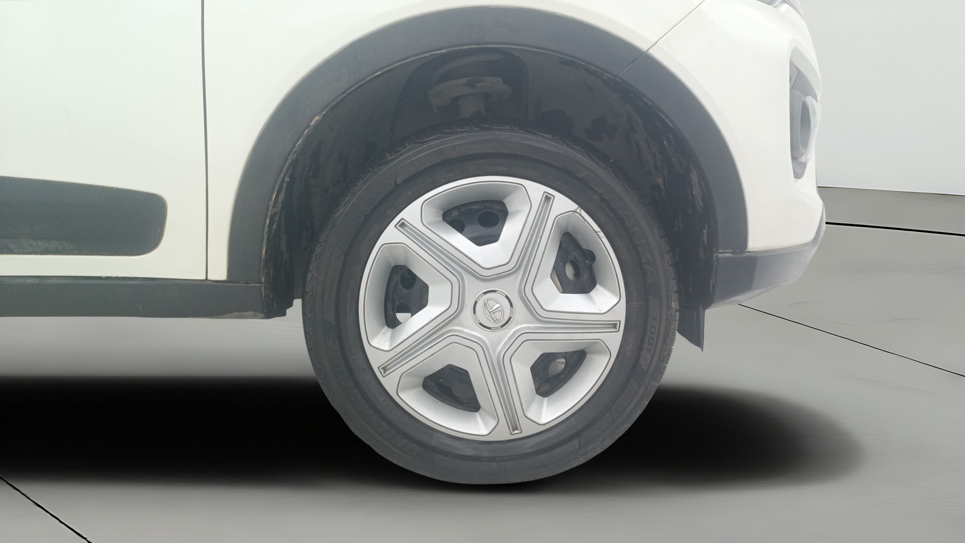View 2023 Tata Nexon Revotron XM Image 39 Used 2023 Tata Nexon Revotron XM Image 39