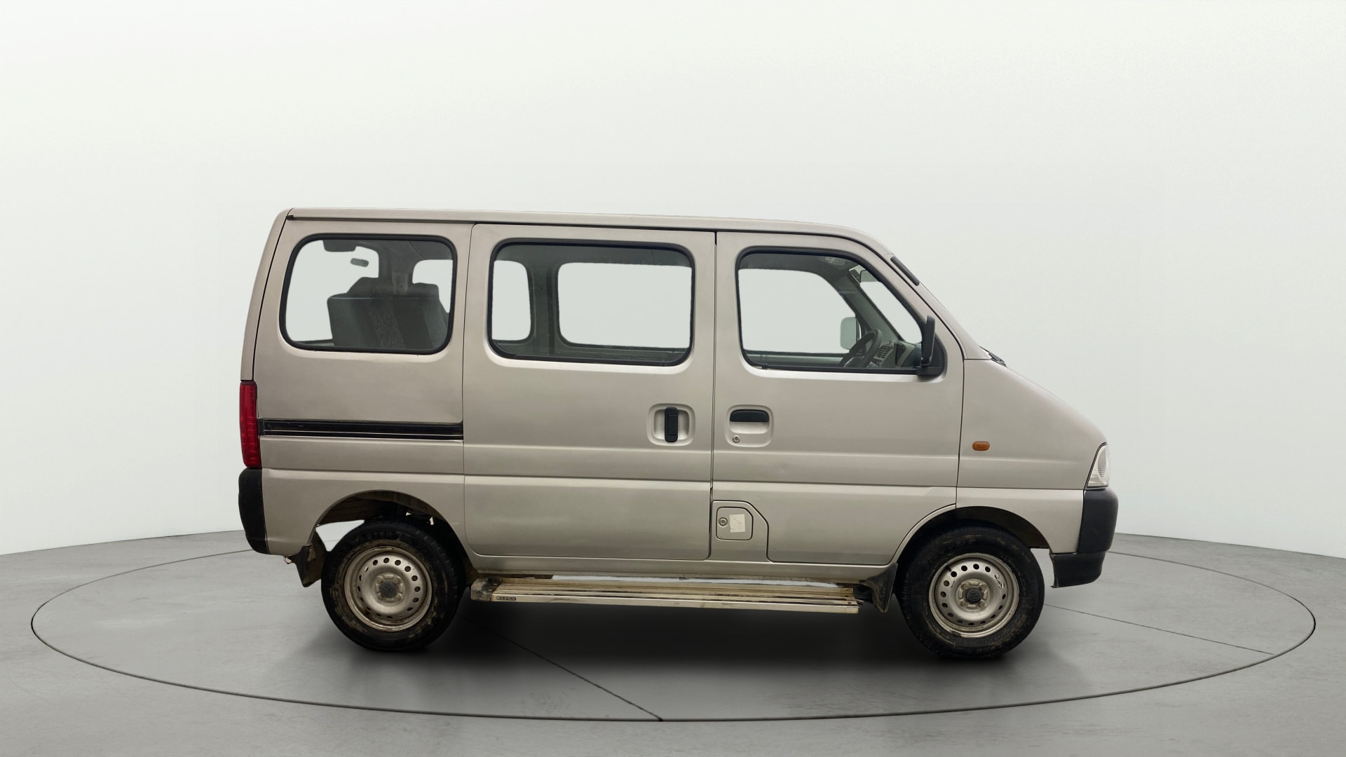 View 2023 Maruti Suzuki 1000 Base Variant Image 8 Used 2023 Maruti Suzuki 1000 Base Variant Image 8