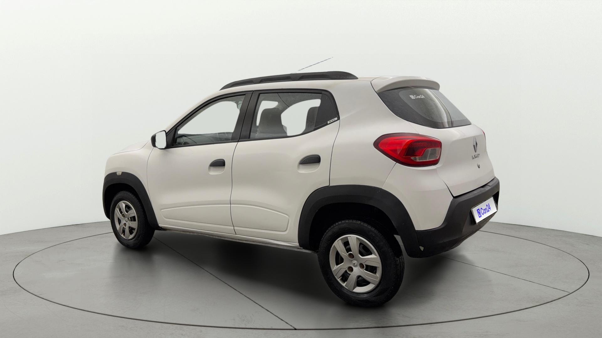View 2017 Renault Kwid RXL Image 2 Used 2017 Renault Kwid RXL Image 2