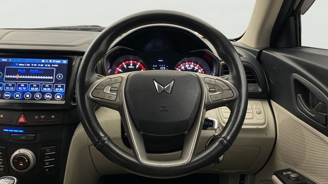 View Mahindra XUV300 Image 21 Used Mahindra XUV300 Image 21