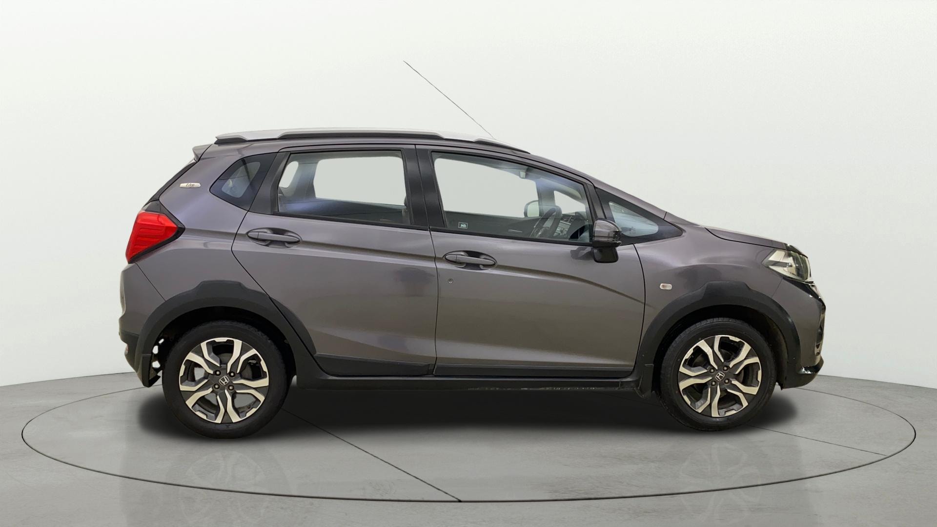 View 2018 Honda WR-V S MT Diesel Edge Edition Image 26 Used 2018 Honda WR-V S MT Diesel Edge Edition Image 26