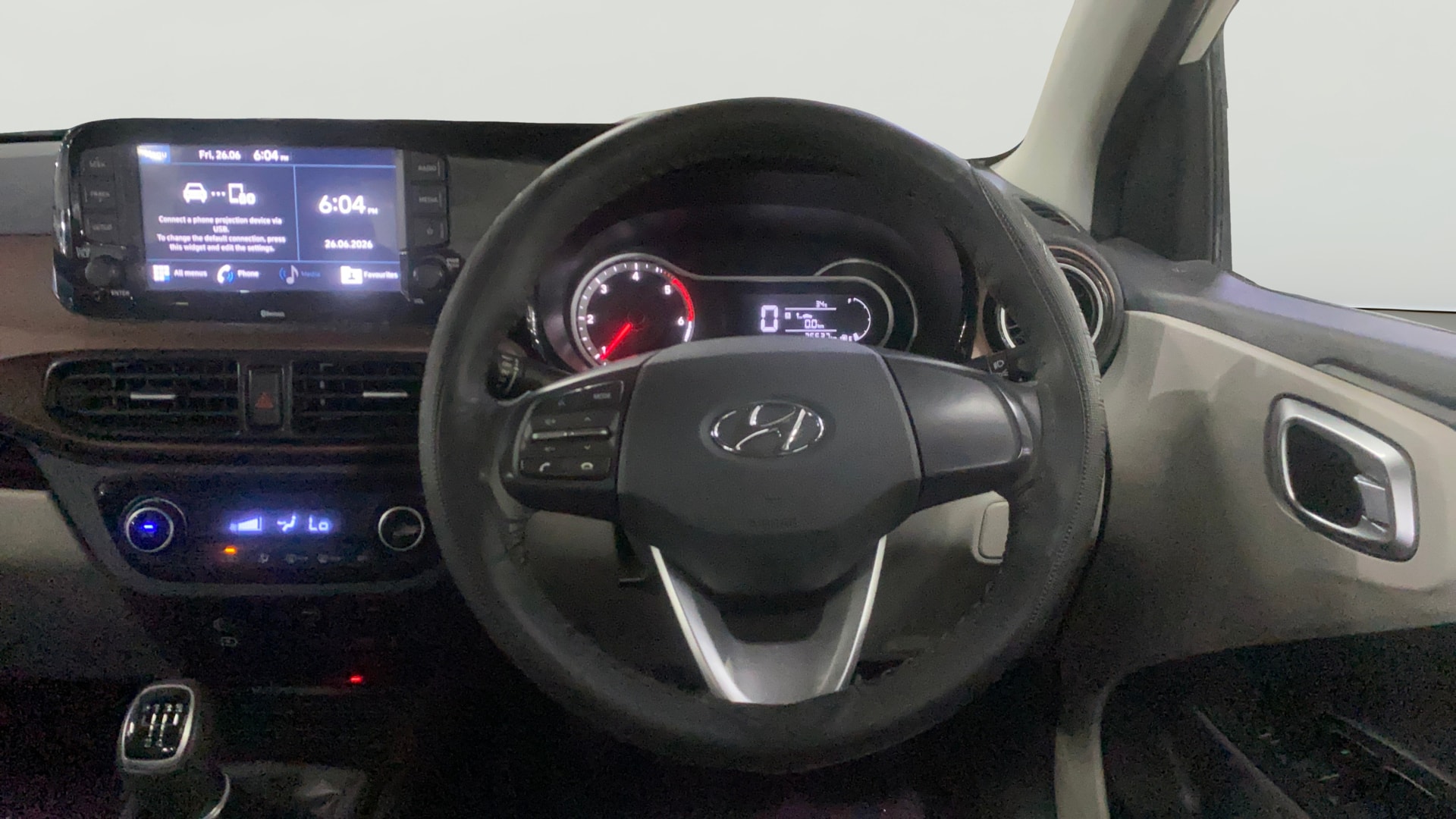 View 2020 Hyundai Aura SX(O) Diesel Image 20 Used 2020 Hyundai Aura SX(O) Diesel Image 20