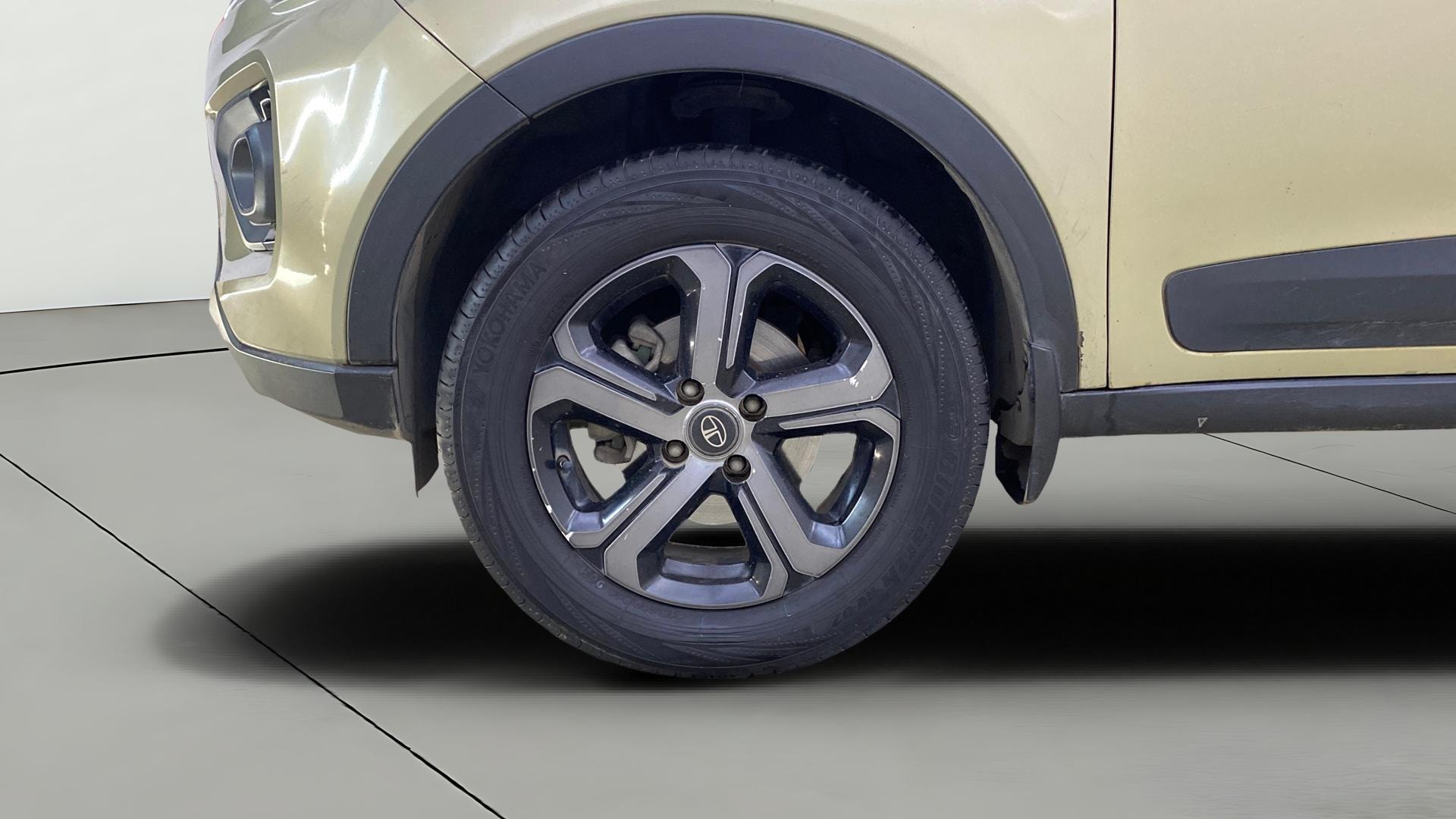 View 2022 Tata Nexon Revotorq Kaziranga XZA Plus AMT Image 30 Used 2022 Tata Nexon Revotorq Kaziranga XZA Plus AMT Image 30