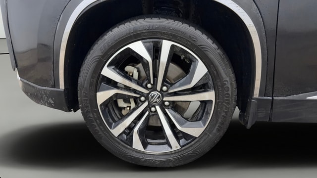 View MG Hector Plus Image 37 Used MG Hector Plus Image 37