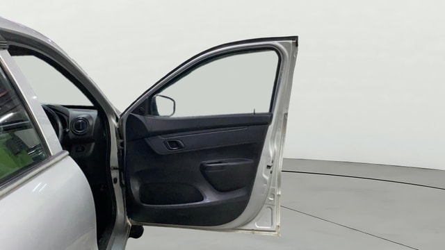 View Renault Kwid Image 43 Used Renault Kwid Image 43