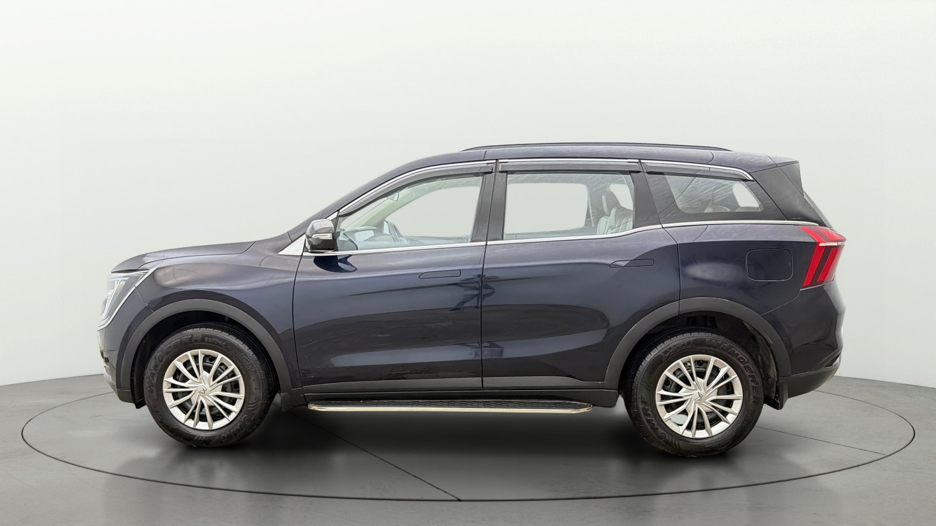 Used 2025 Mahindra XUV700 Used 2025 Mahindra XUV700