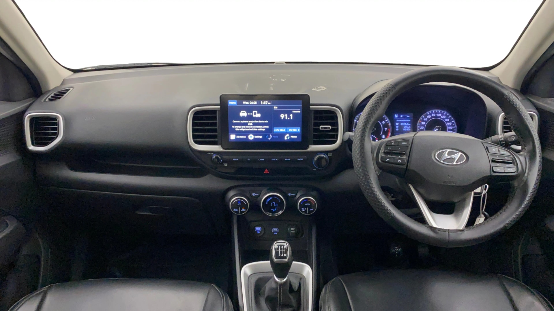 View 2021 Hyundai Venue SX 1.0 iMT Petrol Image 30 Used 2021 Hyundai Venue SX 1.0 iMT Petrol Image 30