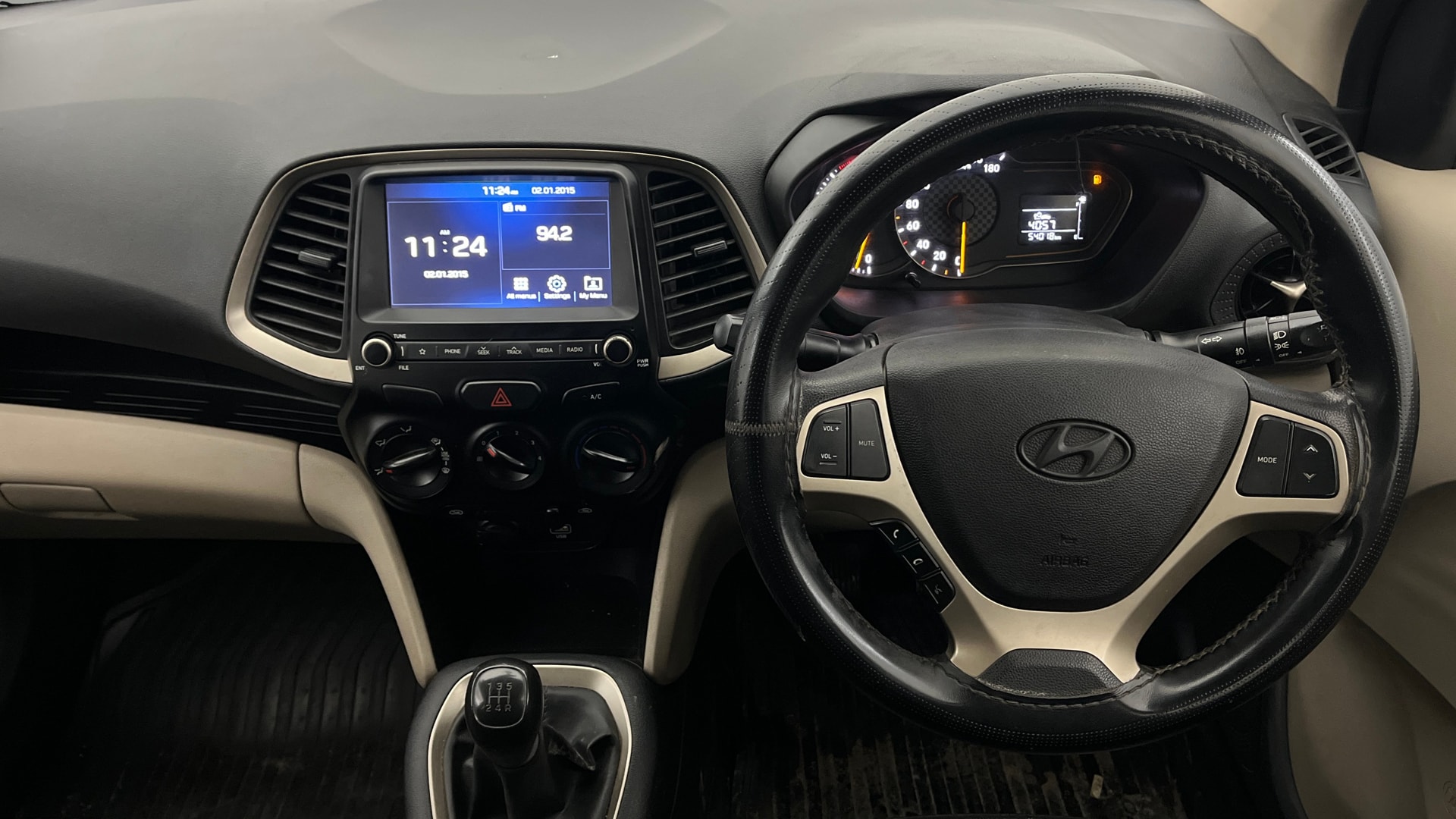 View 2020 Hyundai New Santro D-Lite Petrol Image 20 Used 2020 Hyundai New Santro D-Lite Petrol Image 20