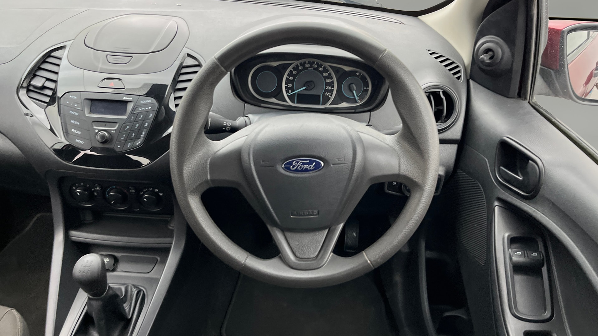 View 2016 Ford Figo Aspire 1.2P Ambiente MT BS IV Image 20 Used 2016 Ford Figo Aspire 1.2P Ambiente MT BS IV Image 20