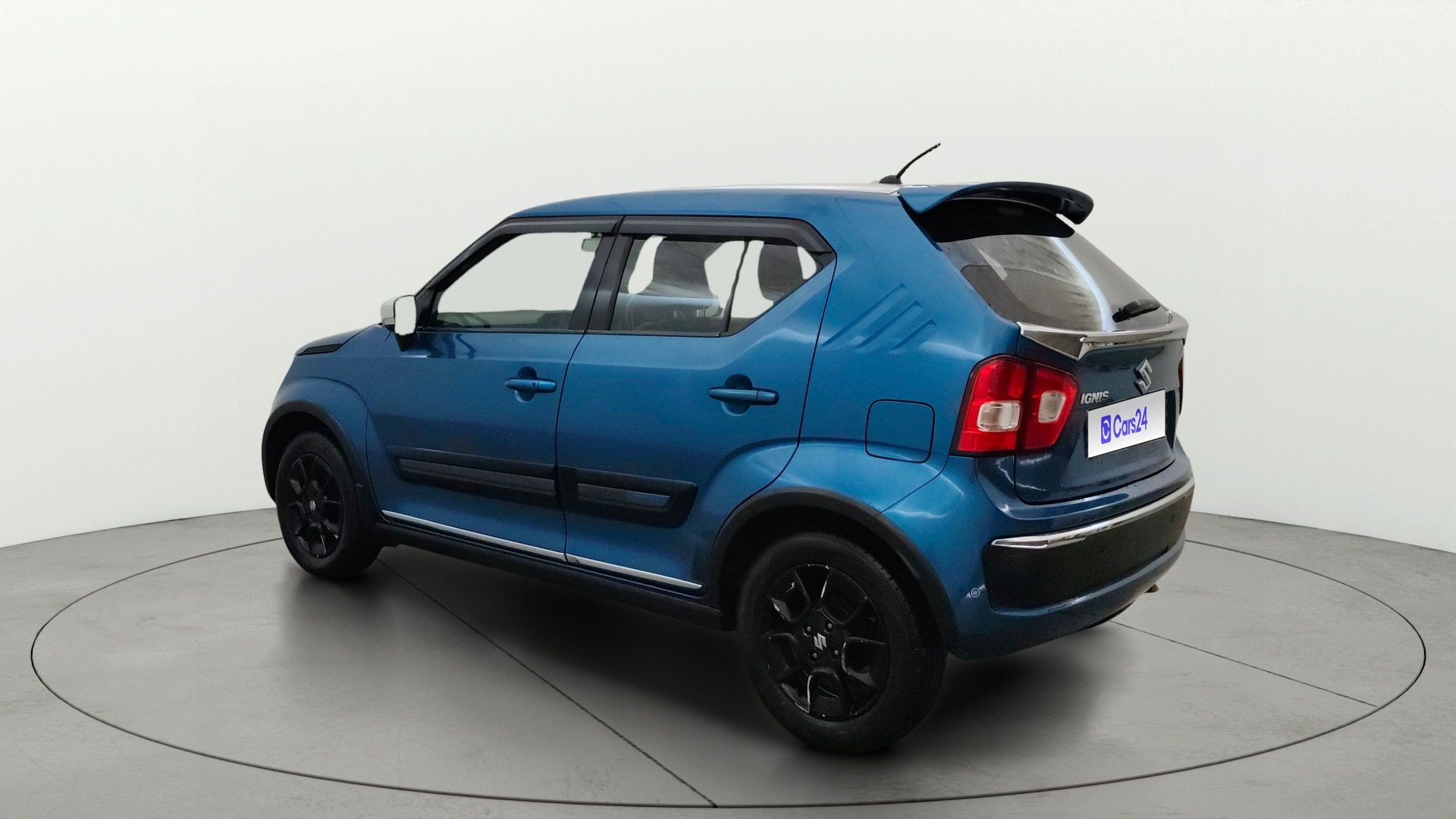 View 2017 Maruti Suzuki 1000 Base Variant Image 2 Used 2017 Maruti Suzuki 1000 Base Variant Image 2