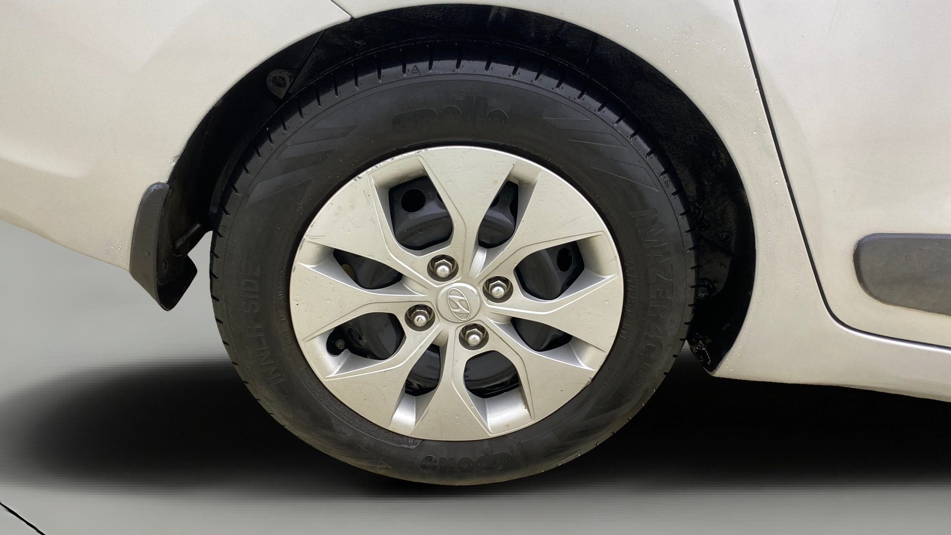 View 2015 Hyundai Xcent S Petrol Image 23 Used 2015 Hyundai Xcent S Petrol Image 23