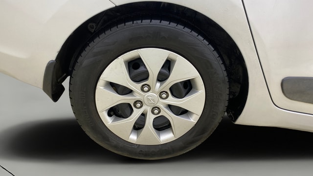 View Hyundai Xcent Image 23 Used Hyundai Xcent Image 23