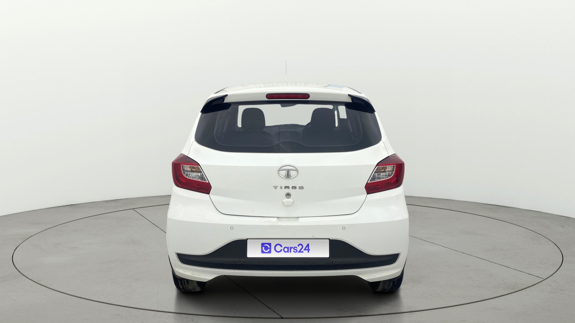 View 2023 Tata Tiago Revotorq XB Image 38 Used 2023 Tata Tiago Revotorq XB Image 38