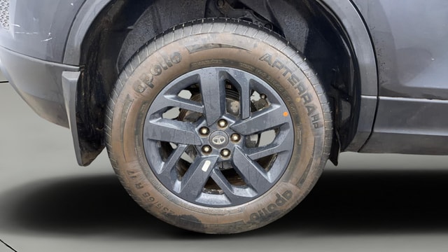 View Tata Harrier Image 25 Used Tata Harrier Image 25