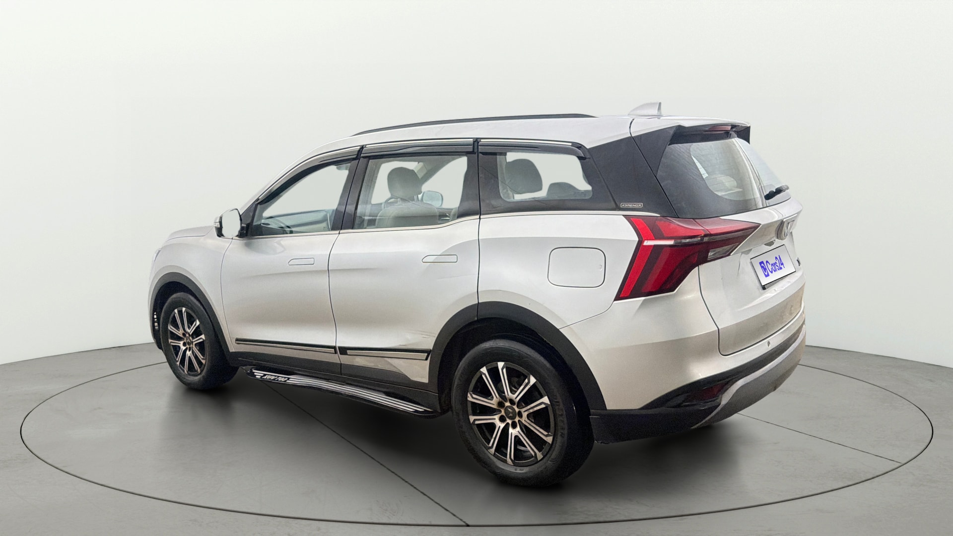 Used 2022 Mahindra XUV700 Used 2022 Mahindra XUV700