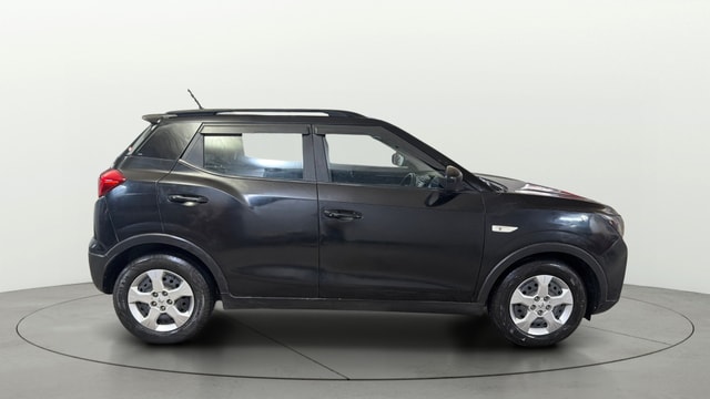 View Mahindra XUV300 Image 8 Used Mahindra XUV300 Image 8