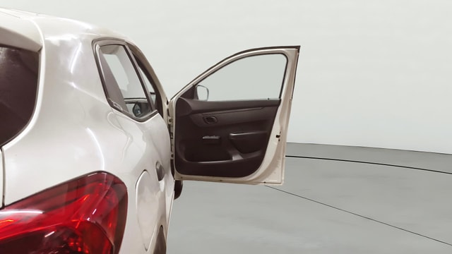 View Renault Kwid Image 45 Used Renault Kwid Image 45