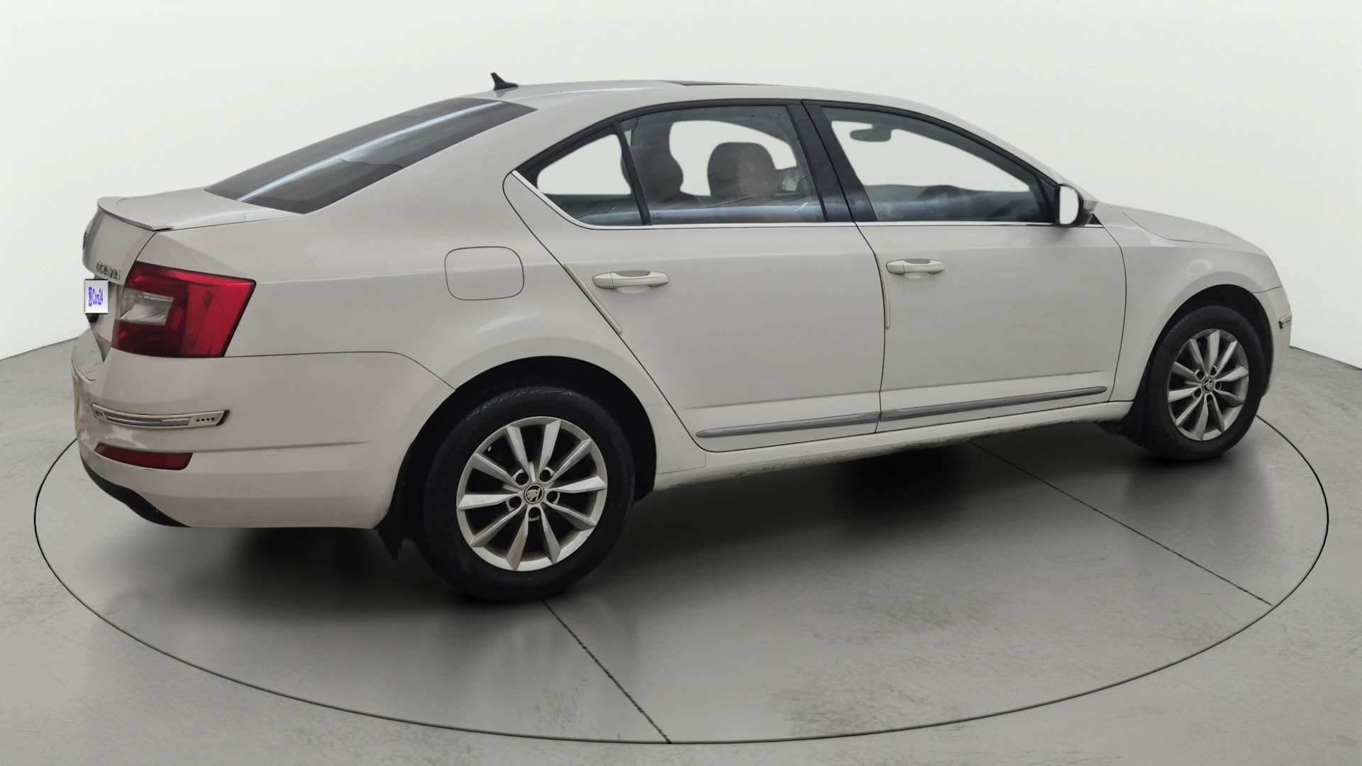 View 2017 Skoda Octavia 1.4 Style TSI MT Image 44 Used 2017 Skoda Octavia 1.4 Style TSI MT Image 44