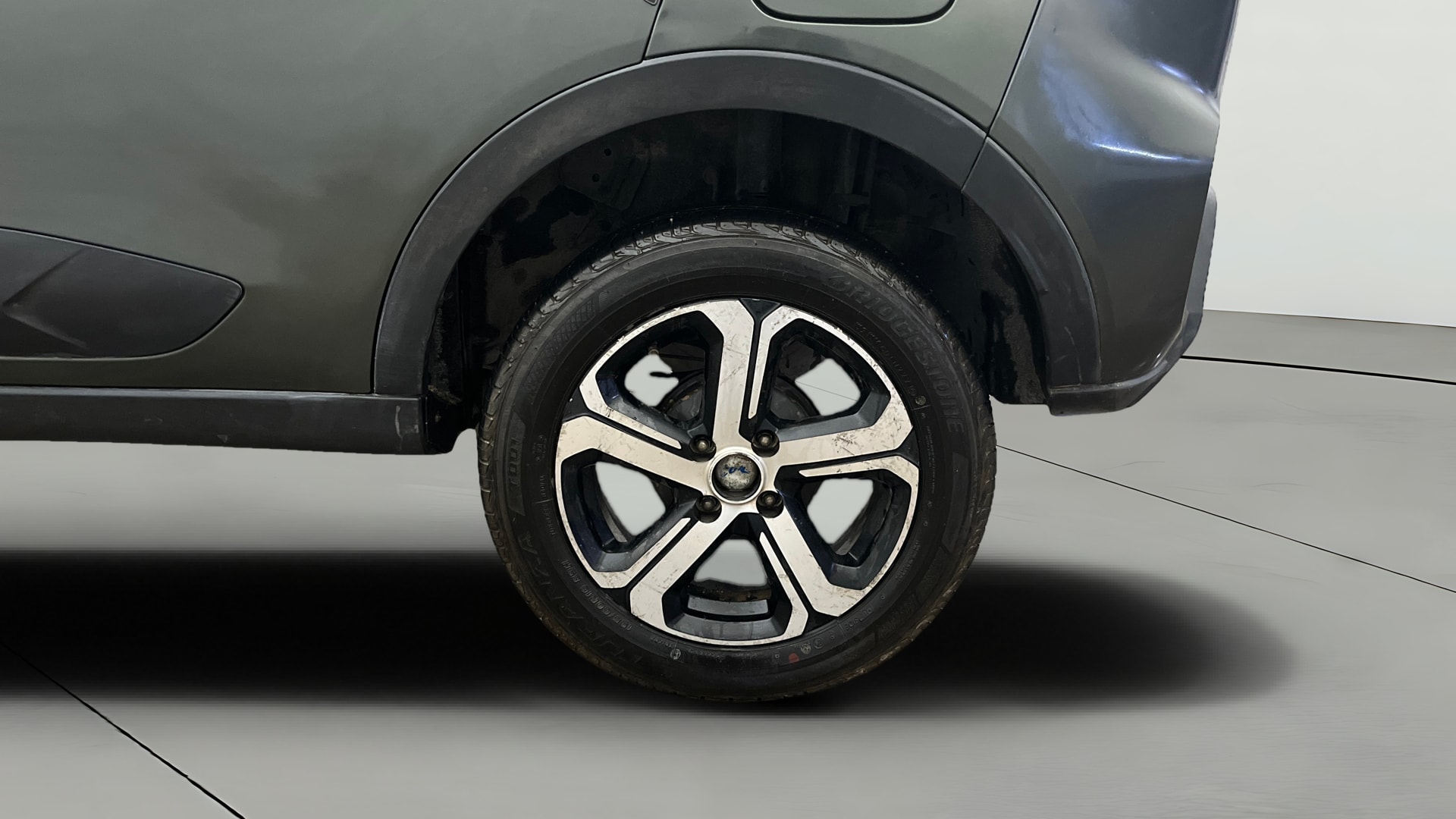 View 2021 Tata Nexon Revotron XE Image 8 Used 2021 Tata Nexon Revotron XE Image 8