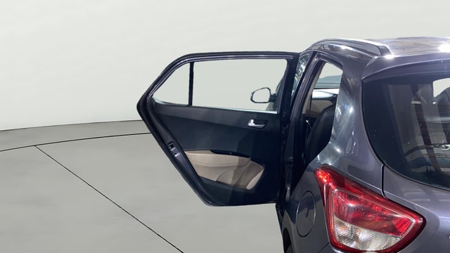 View Hyundai Grand i10 Image 22 Used Hyundai Grand i10 Image 22