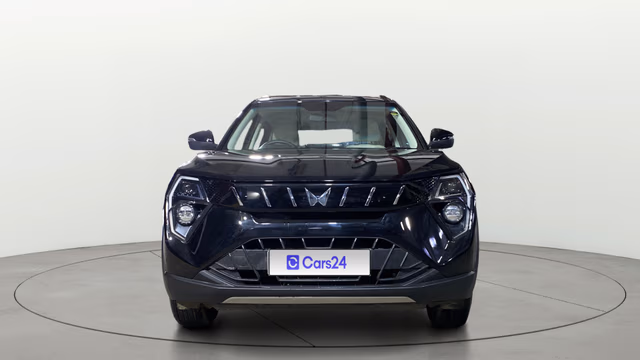 View Mahindra XUV 3XO Image 1 Used Mahindra XUV 3XO Image 1