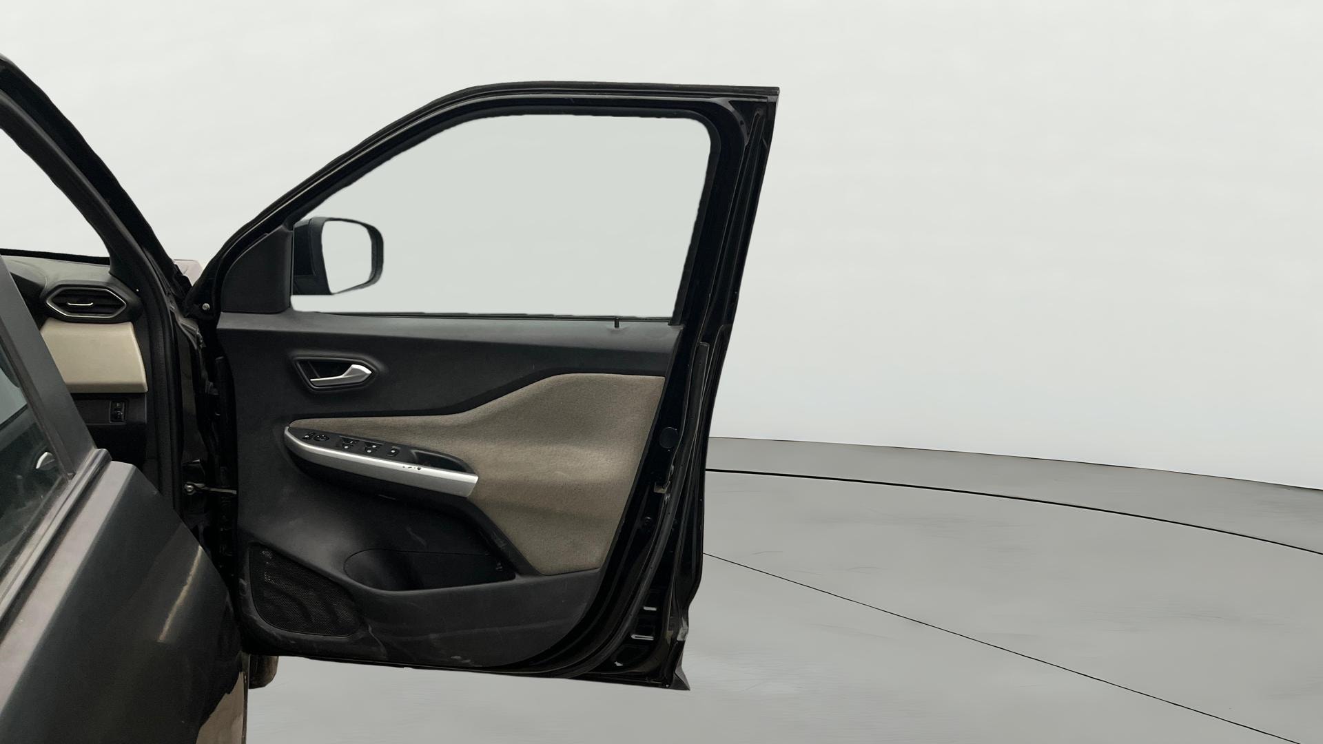 View 2023 Nissan Magnite XV Image 46 Used 2023 Nissan Magnite XV Image 46