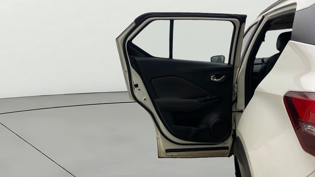 View Nissan Kicks Image 22 Used Nissan Kicks Image 22
