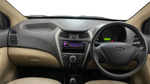 View Hyundai EON Image 15 Used Hyundai EON Image 15