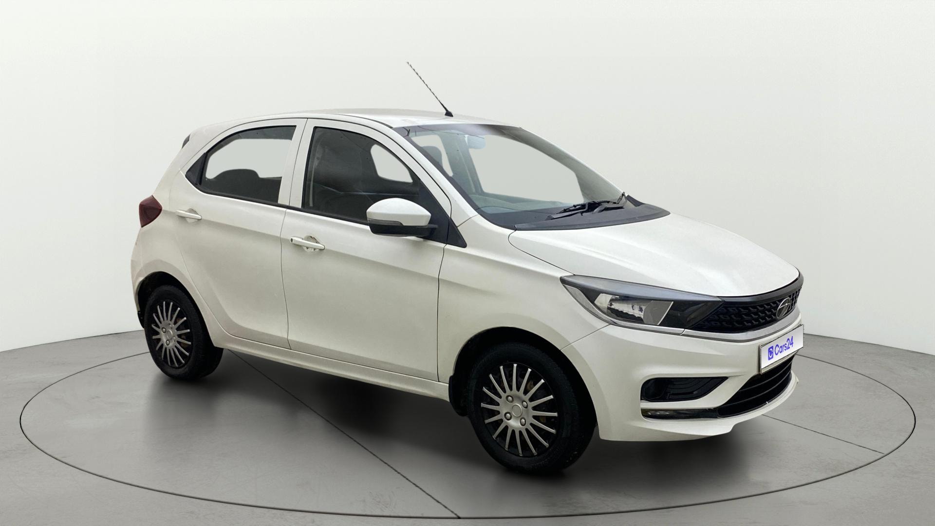 Used 2022 Tata Tiago Used 2022 Tata Tiago
