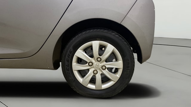 View Hyundai EON Image 11 Used Hyundai EON Image 11