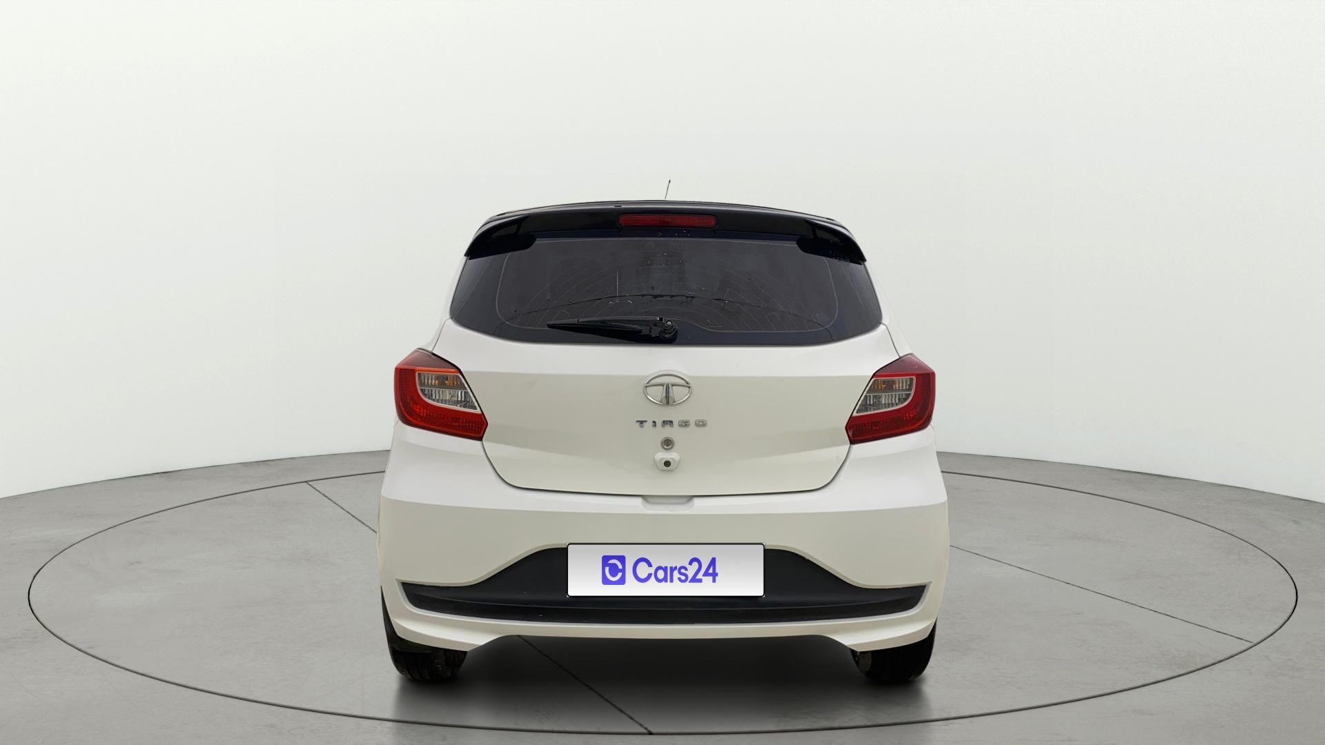 View 2022 Tata Tiago Revotorq XB Image 39 Used 2022 Tata Tiago Revotorq XB Image 39