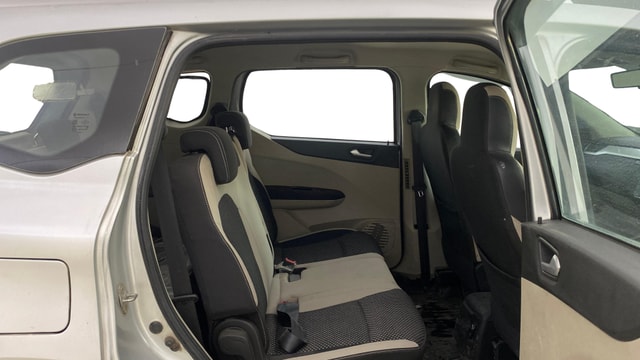 View Renault Triber Image 36 Used Renault Triber Image 36