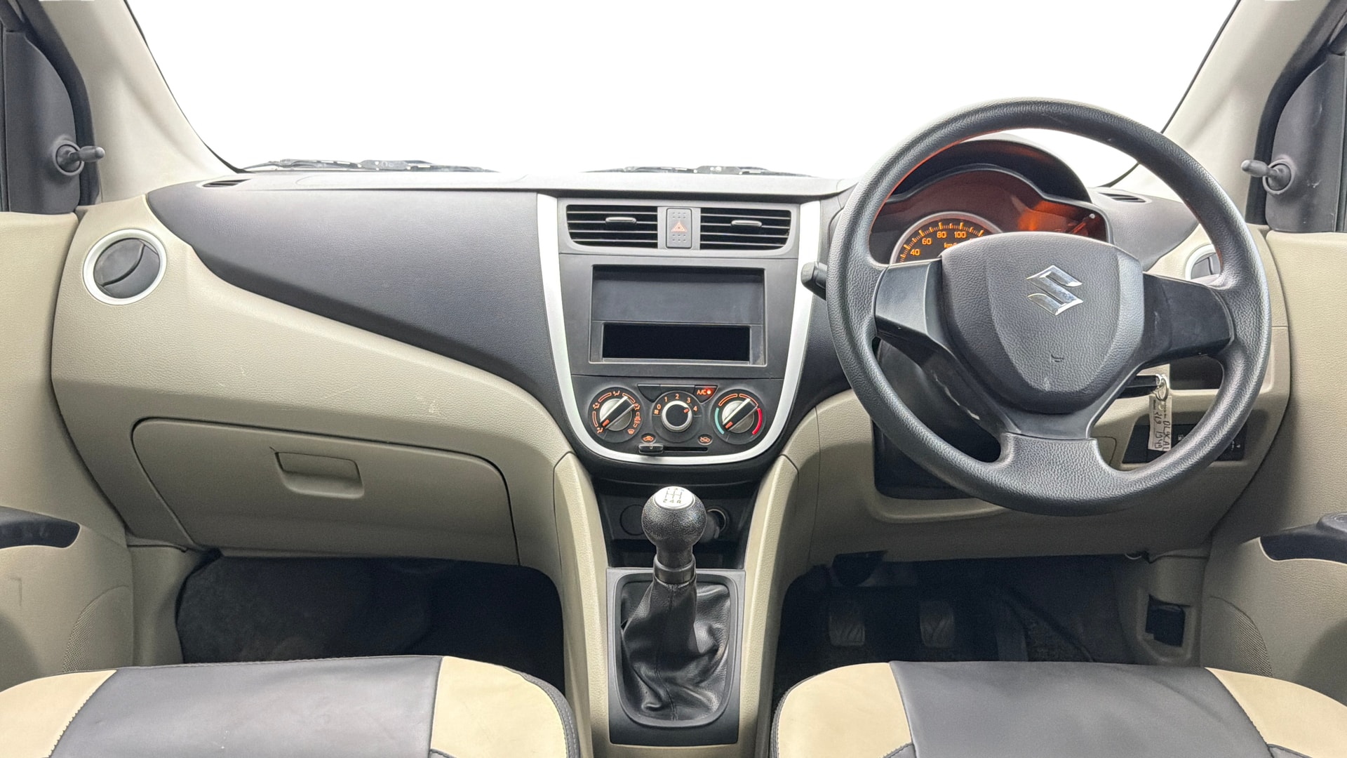 View 2014 Maruti Suzuki 1000 Base Variant Image 15 Used 2014 Maruti Suzuki 1000 Base Variant Image 15