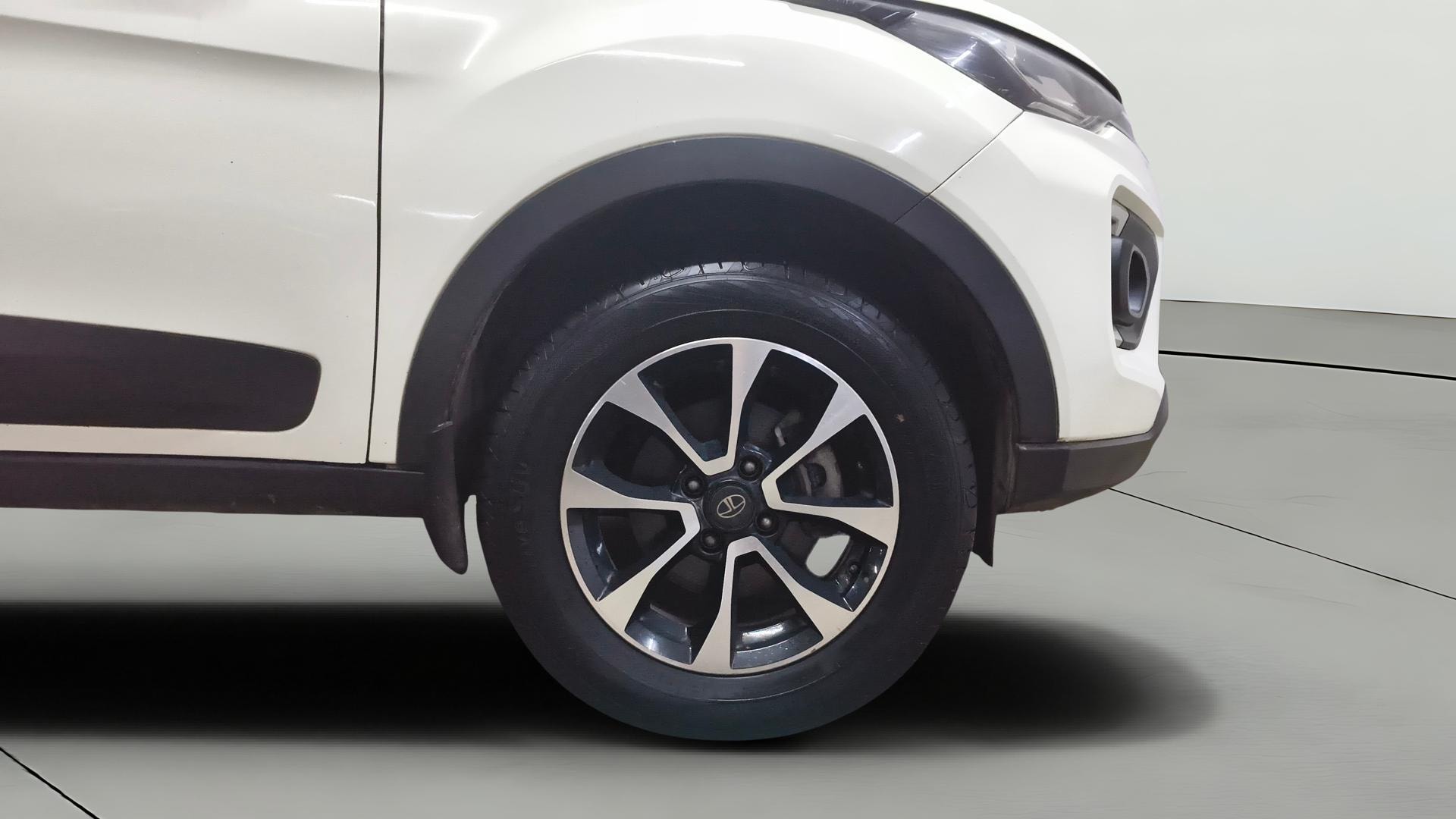 View 2020 Tata Nexon Revotron XE Image 43 Used 2020 Tata Nexon Revotron XE Image 43