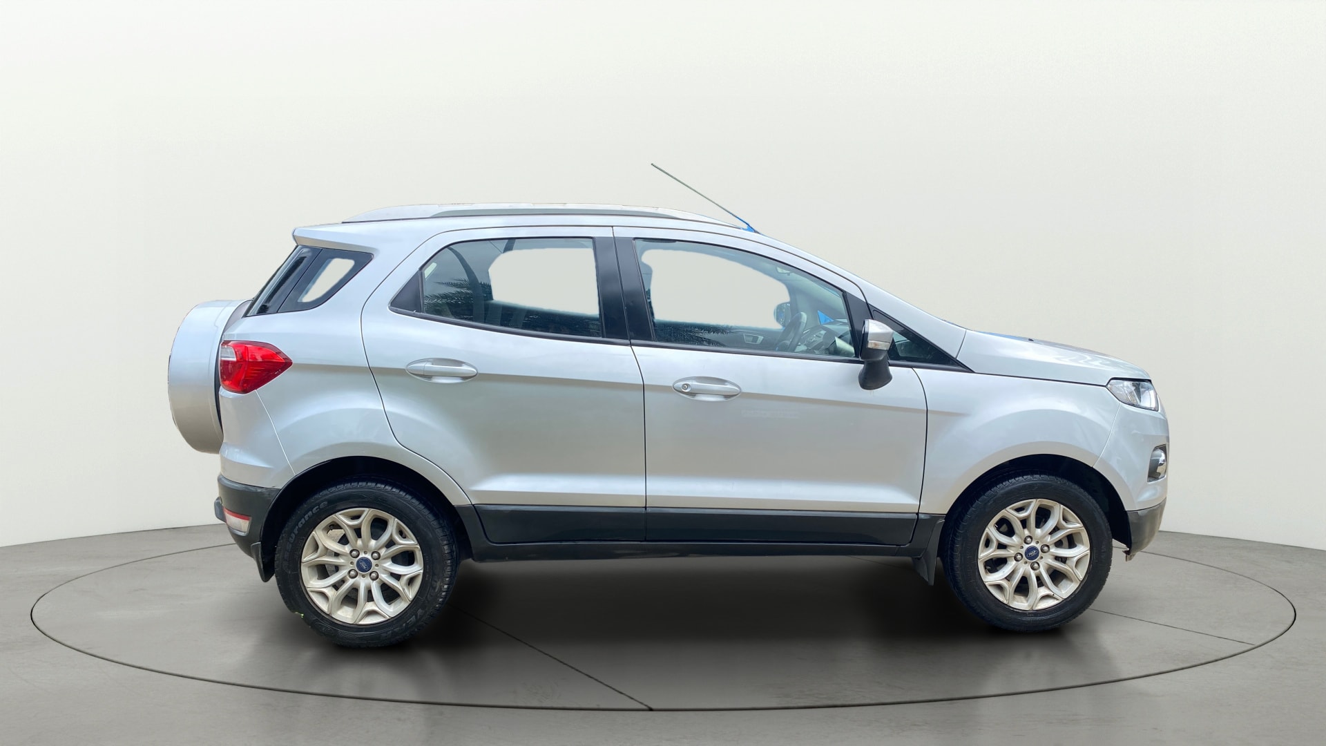 View 2015 Ford EcoSport 1.5 TDCi Diesel Ambiente BS IV Image 8 Used 2015 Ford EcoSport 1.5 TDCi Diesel Ambiente BS IV Image 8