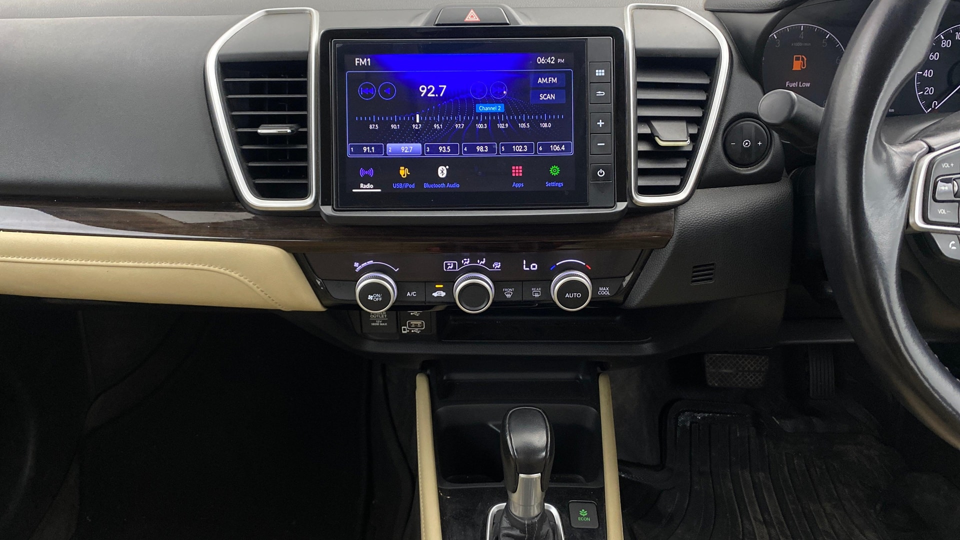 View 2022 Honda City ZX CVT Image 18 Used 2022 Honda City ZX CVT Image 18