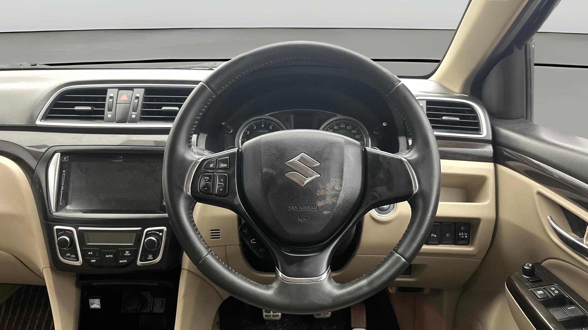 View 2017 Maruti Suzuki 1000 Base Variant Image 20 Used 2017 Maruti Suzuki 1000 Base Variant Image 20